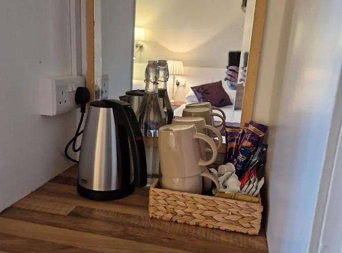 Bed & Breakfast Churchfield 4*