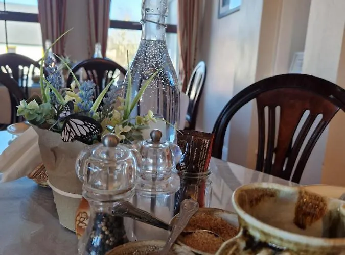 Bed & Breakfast Churchfield 4*